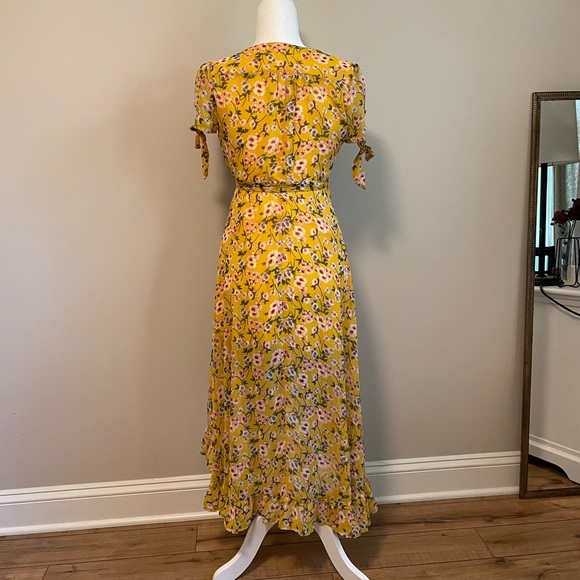 Yellow Floral High-Low Summer Flowy Wrap Dress - Picture 2 of 6